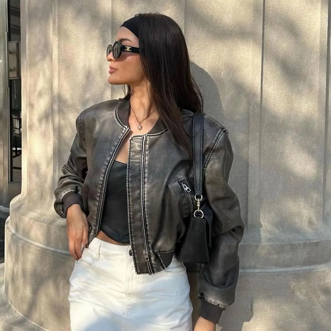 Effortless Street Chic for Modern Women (Nova Edition)