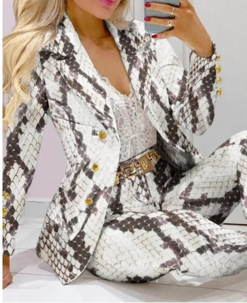 Elegant Two-Piece Blazer and Trouser Set for Women