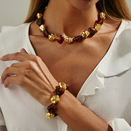 Retro Resin Necklace And Bracelet Set