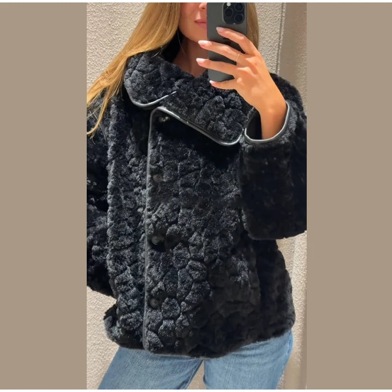 Women’s Ultra-Soft Lamb Fleece Jacket