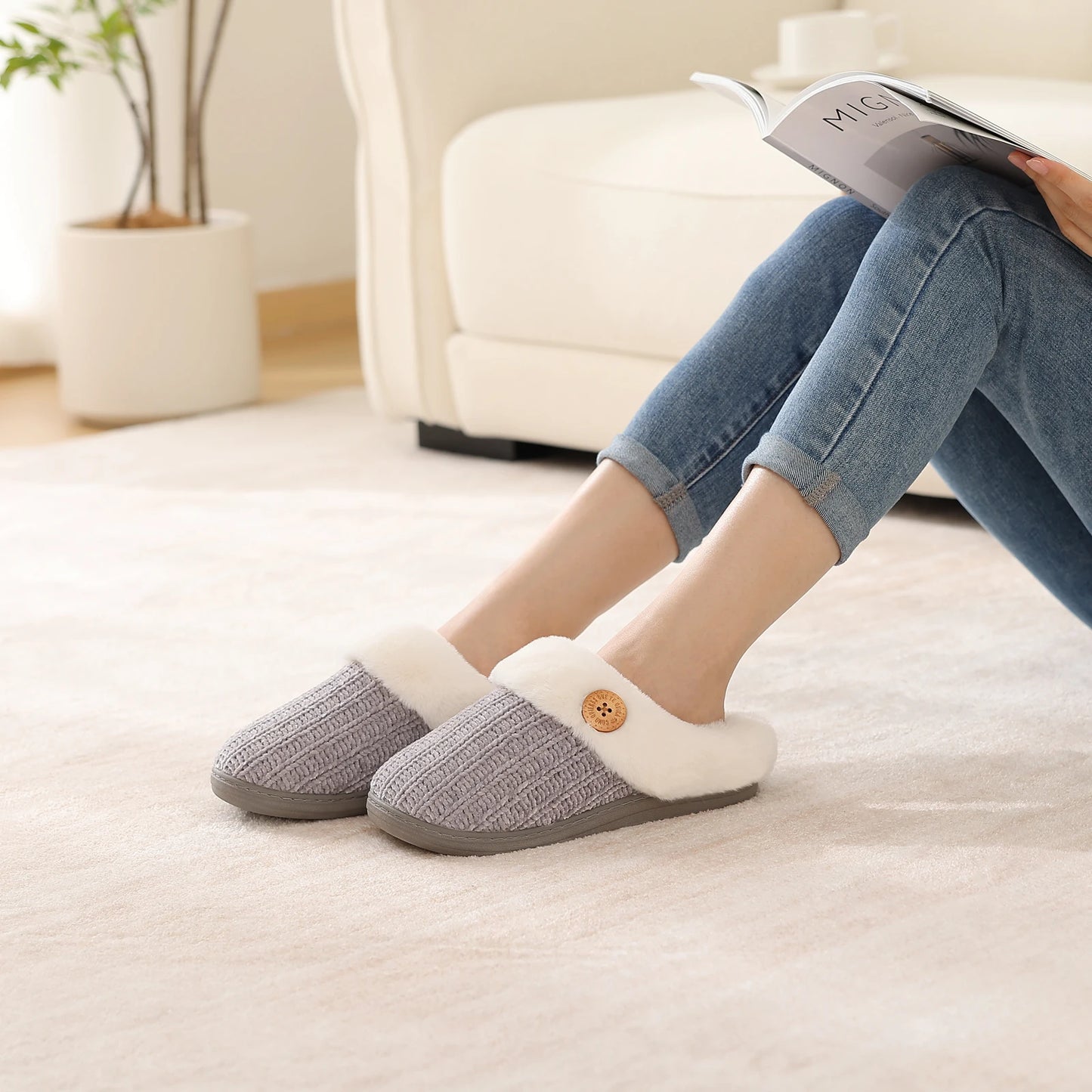 Shevalues Women's Winter Fuzzy House Slippers Non-slip Cozy  Fluffy Knit Slides With Memory Foam Indoor Warm Plush Bedroom Shoes