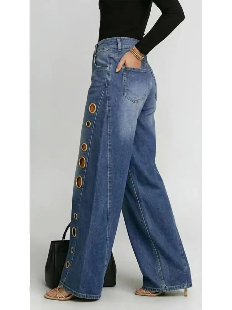 Sexy Wide-Leg Jeans with Eyelet Detail – High-Waisted