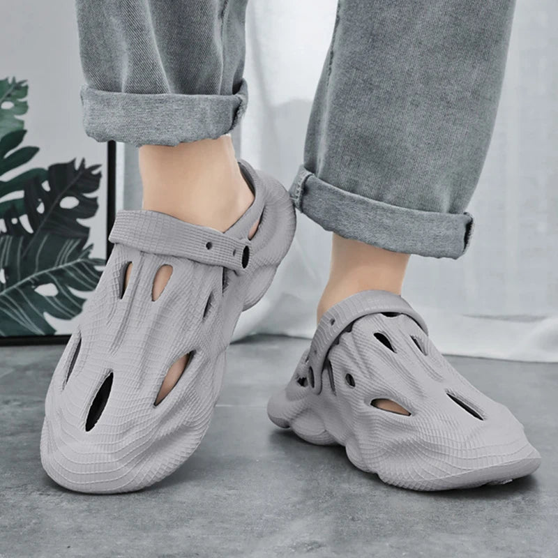 THE ONLY SANDALS YOU’LL REACH FOR EVERY DAY