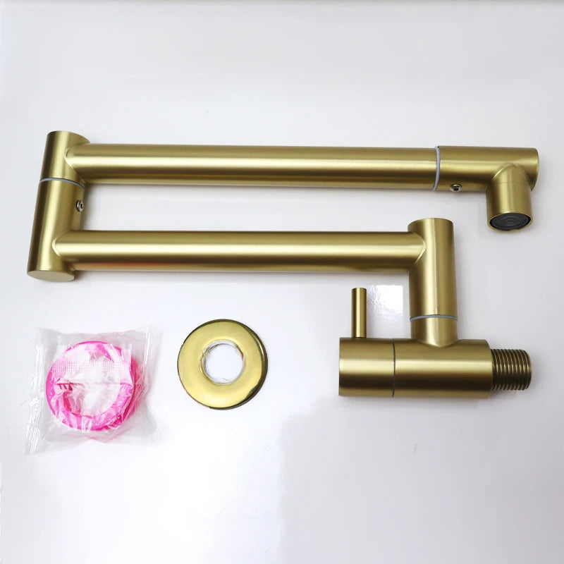 A Kitchen Faucet With a Modern and Space-Saving Design