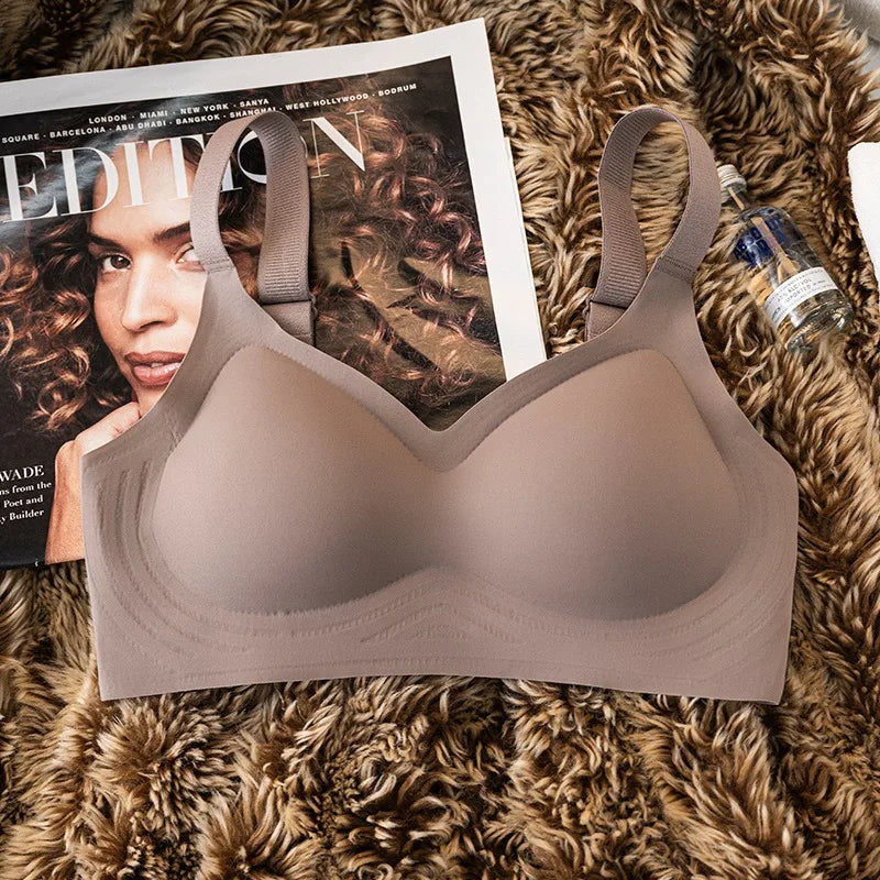 Women's Plus Size Push-Up Bra, Seamless and Wireless