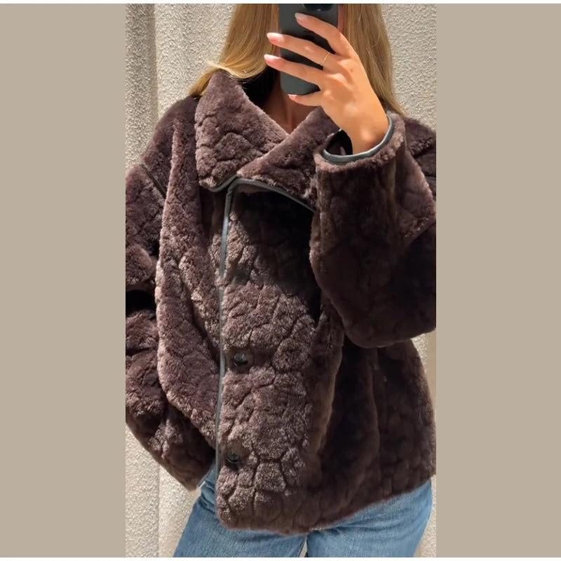 Women’s Ultra-Soft Lamb Fleece Jacket