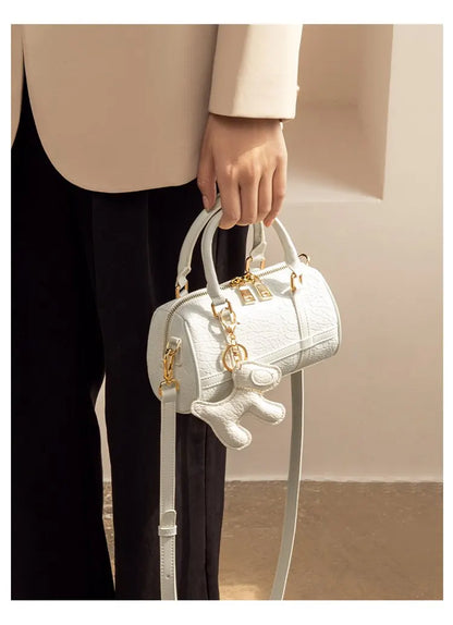 Modern Elegance in Motion